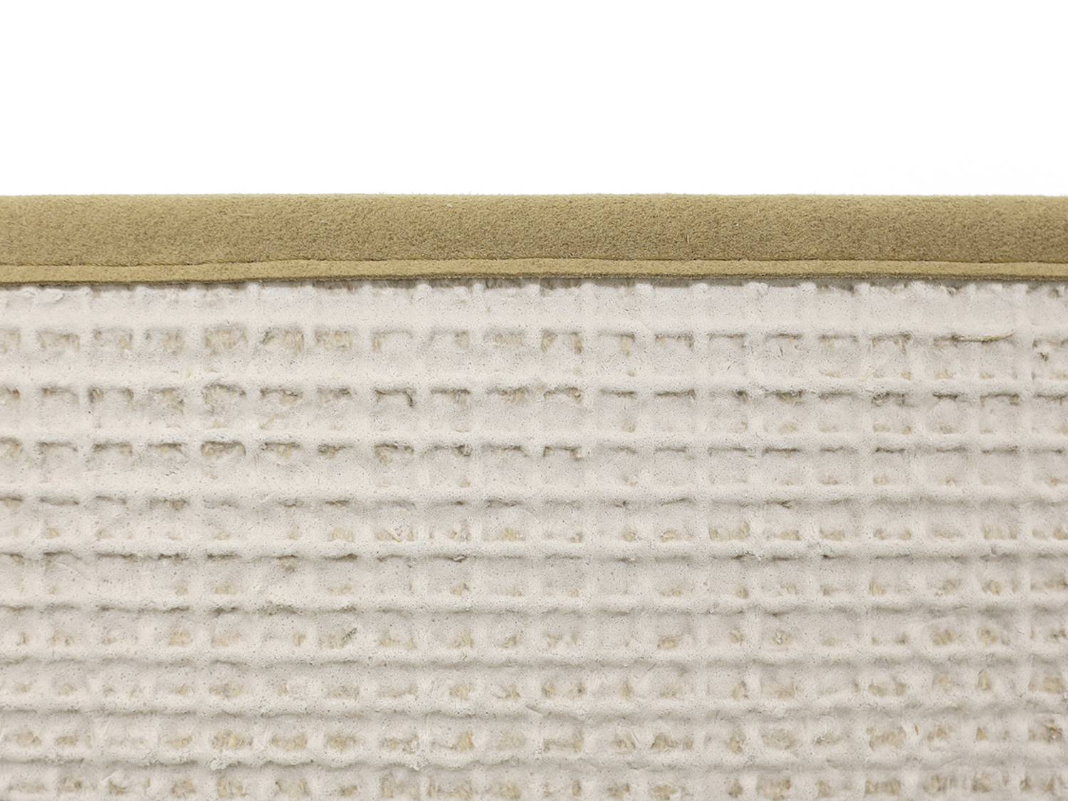 Sisalteppich Salsa Sisal Paspelteppich Oval Wunschmaß in honig zeigt eine helle, strukturierte Oberfläche mit beigem Rand.